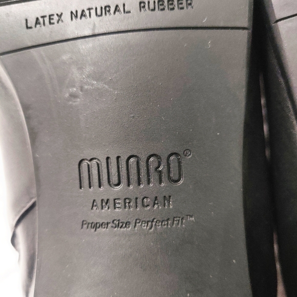 Munro black leather mules. - Picture 9 of 12